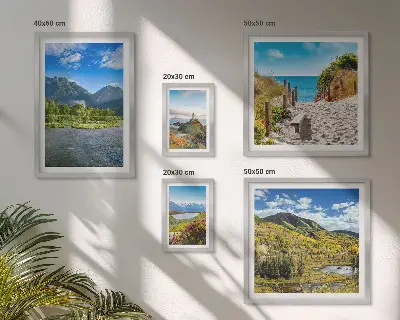 Modernes Wandbilderset mit Motiven von Bergen und Stränden