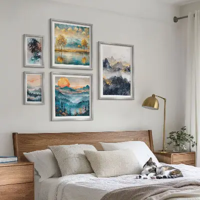 Bildergalerieset für die Wand mit Berglandschaften und Porträts