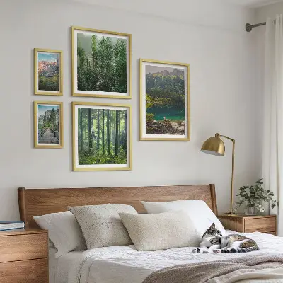 Bilderset fürs Sofa mit Berglandschaften und Wäldern