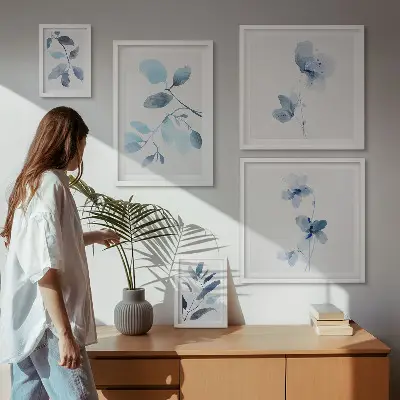 Bildergalerien-Set für die Wand mit blauen Pflanzenakzenten