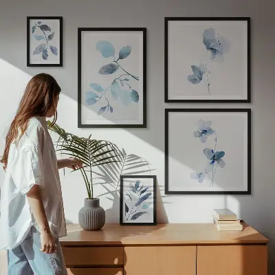 Bildergalerien-Set für die Wand mit blauen Pflanzenakzenten