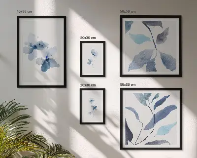 Modernes Wandbilder-Set mit stilvollen Aquarellblumen