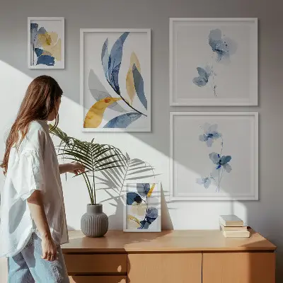 Wandbilder-Set mit Pflanzenmotiven in Pastellfarben