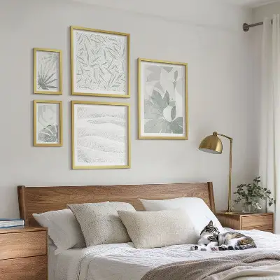 Wandbilder-Set mit Pflanzenmotiven fürs Sofa
