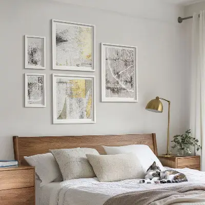 Modernes Wandbilder-Set mit abstrakten neutralen Mustern