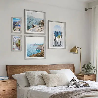 Bilderset für das Sofa mit griechischen Landschaften und Meeresarchitektur