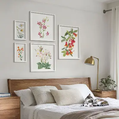 Bilderset fürs Sofa mit floralen botanischen Motiven