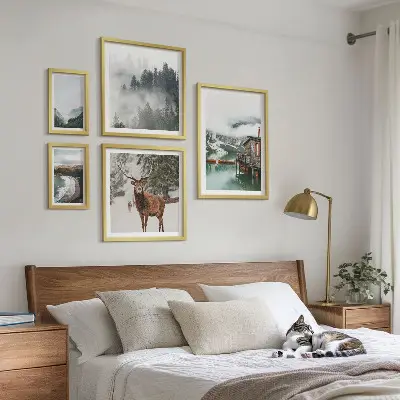 Modernes Wandbilder-Set mit Motiven von Natur, Tierwelt und Bergen