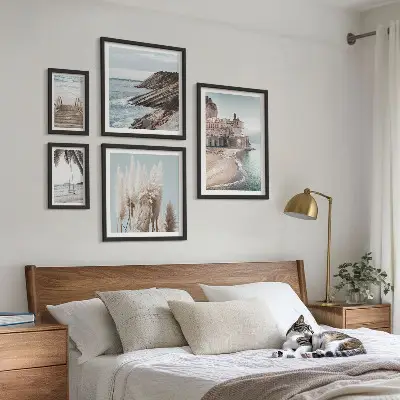 Bilderset für das Sofa mit stilvollen Meerblicken