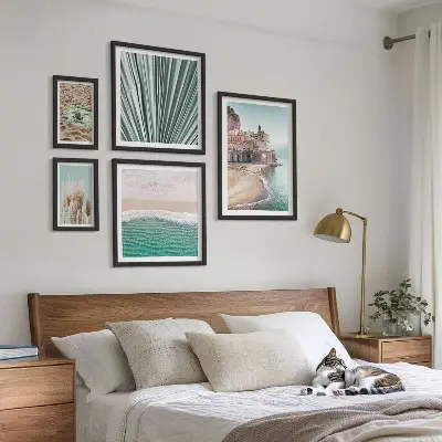 Modernes Wandbilder-Set mit stilvollen Meerblicken