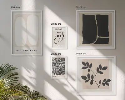Modernes Wandbilder-Set mit stilvollen minimalistischen Grafiklinien