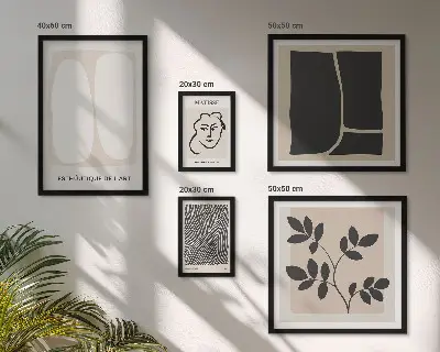 Modernes Wandbilder-Set mit stilvollen minimalistischen Grafiklinien