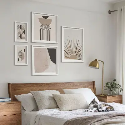 Bildergalerie-Set für die Wand mit abstrakten geometrischen Formen