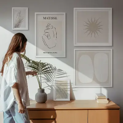 Modernes Wandbilder-Set mit minimalistischen Formen im Boho-Stil