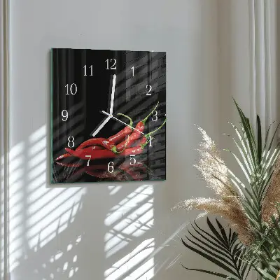 Moderne wanduhr quadratisch Chilischoten