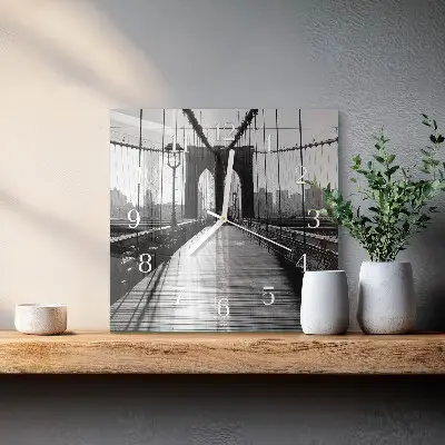 Moderne wanduhr quadratisch Brücke