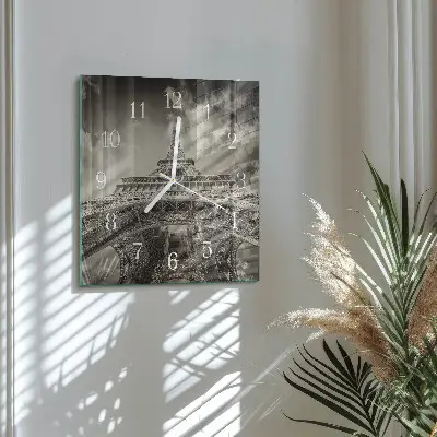 Quadratische wanduhr modern Eiffelturm