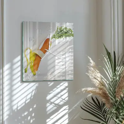 Moderne wanduhr quadratisch Karotten und Bananen