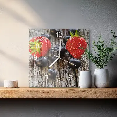 Moderne wanduhr quadratisch Beeren