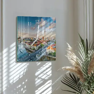 Wanduhr mit motiv quadratisch Ein Fluss in der Stadt