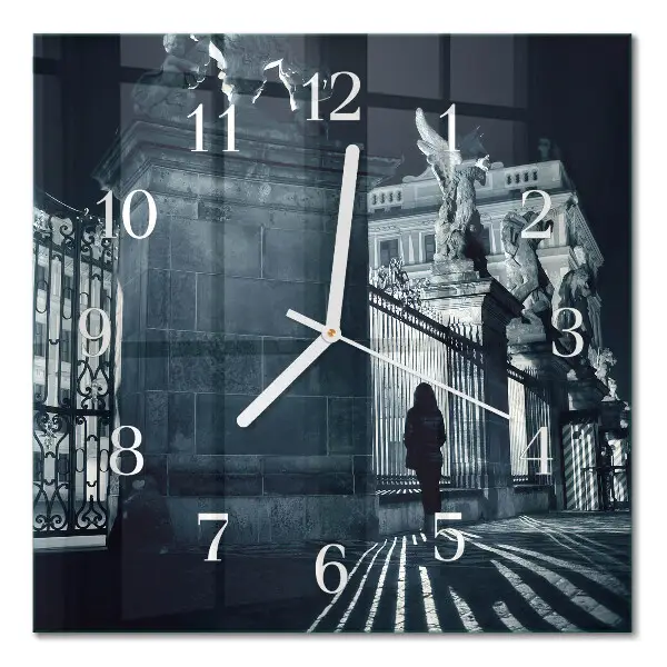 Quadratische wanduhr modern Hradschin