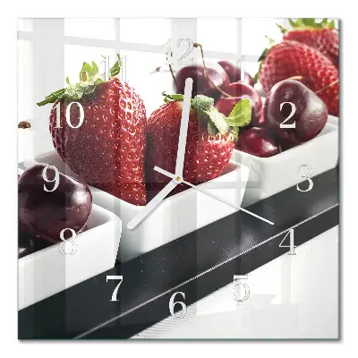 Moderne wanduhr quadratisch Erdbeeren