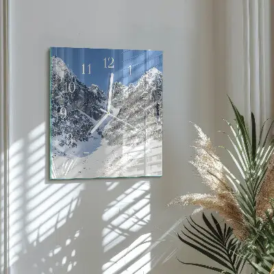 Glasuhr quadratisch Gebirge im Winter