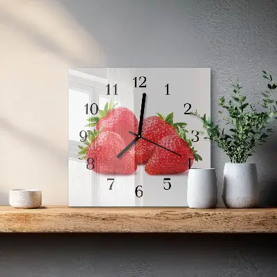 Moderne wanduhr quadratisch Erdbeeren