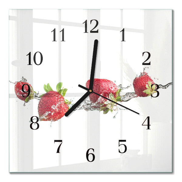 Moderne wanduhr quadratisch Erdbeeren in Wasser