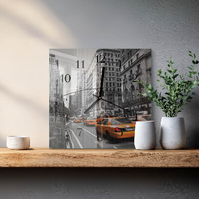 Quadratische wanduhr modern New Yorker Taxi