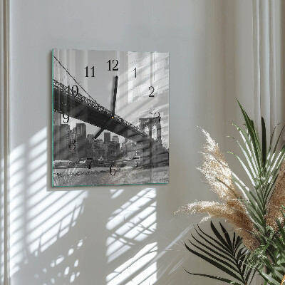 Quadratische wanduhr modern Brücke