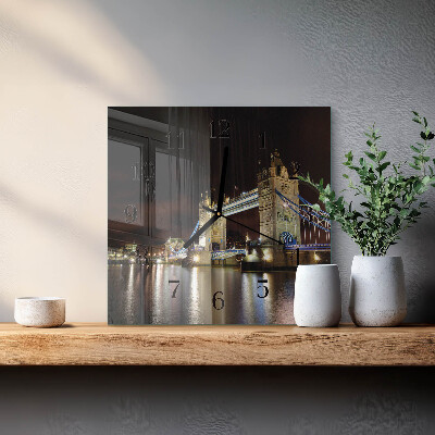 Quadratische wanduhr modern London Bridge