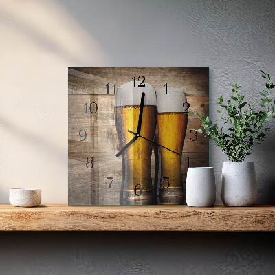 Quadratische wanduhr modern Bier