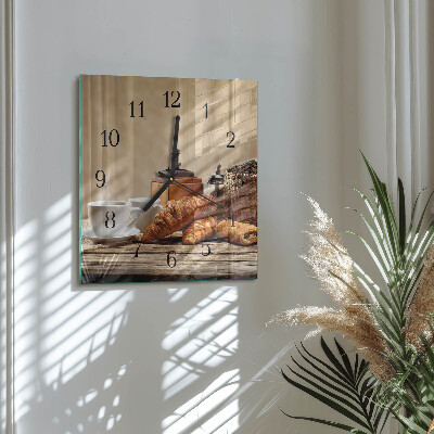 Quadratische wanduhr modern Croissants