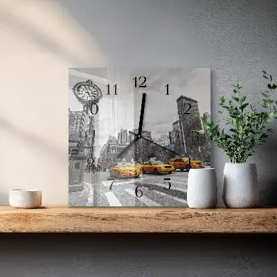 Glasuhr quadratisch Taxi