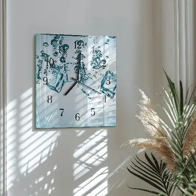 Moderne wanduhr quadratisch Eis