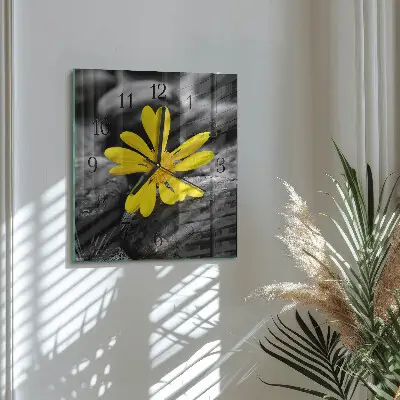 Quadratische wanduhr modern Blume