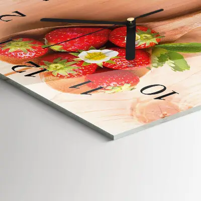 Quadratische wanduhr modern Erdbeere