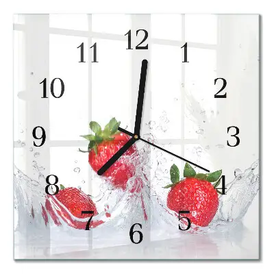 Quadratische wanduhr modern Erdbeere