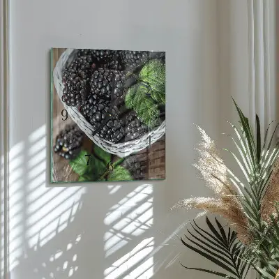 Quadratische wanduhr modern Brombeeren
