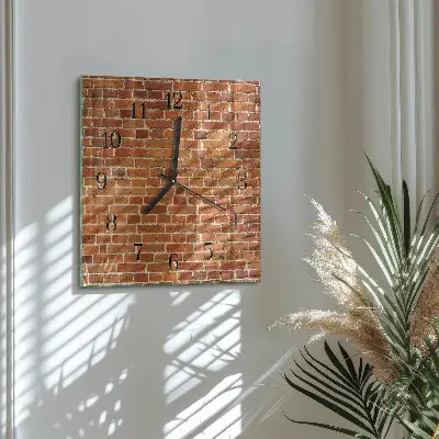 Glasuhr quadratisch Ziegelmauer