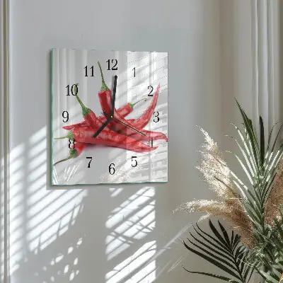 Moderne wanduhr quadratisch Chilischoten