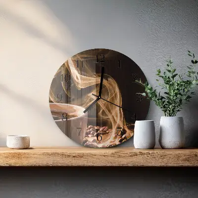 Runde wanduhr aus glas Eine Tasse Kaffee