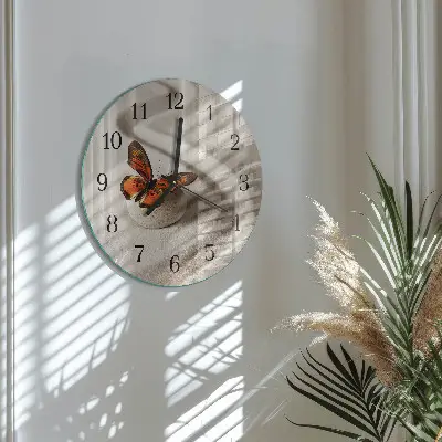 Runde wanduhr Schmetterling