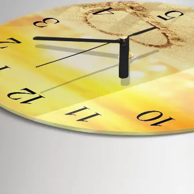 Runde wanduhr Herz im Sand