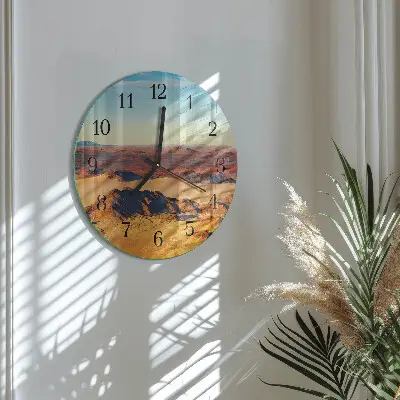 Runde wanduhr Wüste