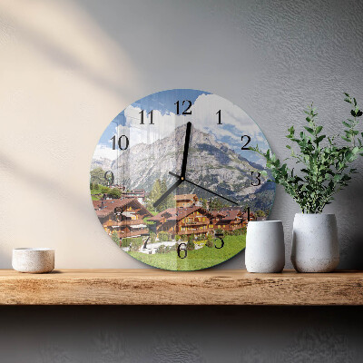 Runde wanduhr aus glas Gebirge