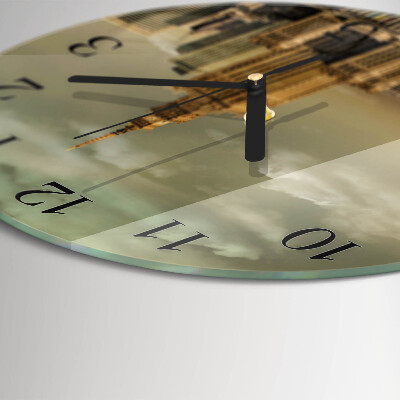Runde wanduhr Warschau