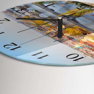 Runde wanduhr aus glas Prag