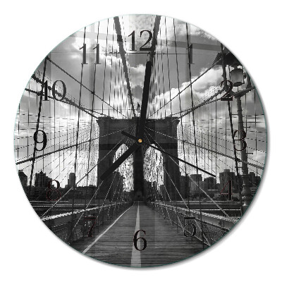 Runde wanduhr aus glas Brücke